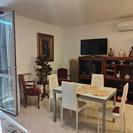 Riva Vacanze شقة *
